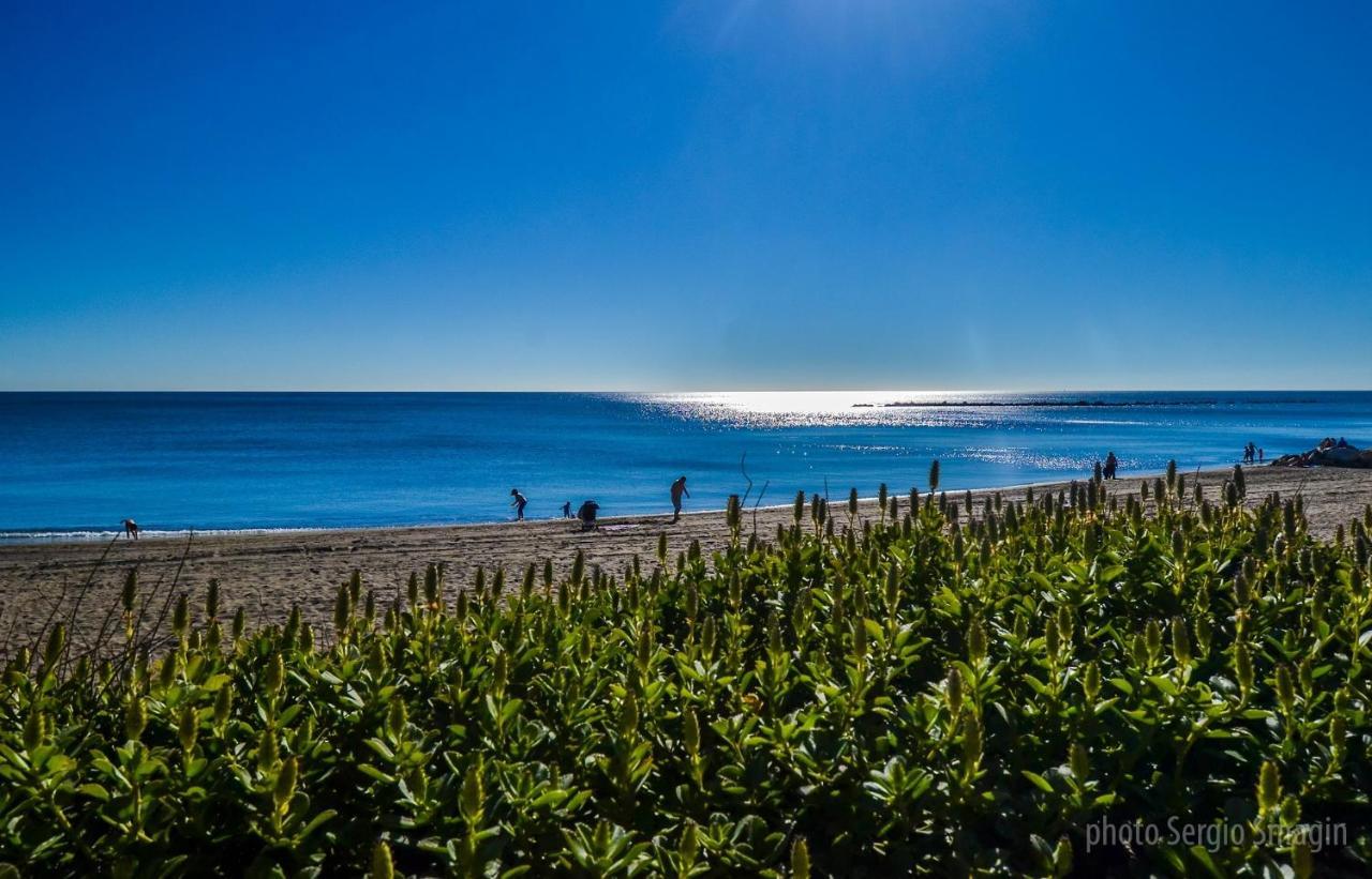 508 Piscis Apartamentos - Apartamento Recientemente Reformado - Vistas A La Montana - Piscina Y Playa เบนัลมาเดนา ภายนอก รูปภาพ
